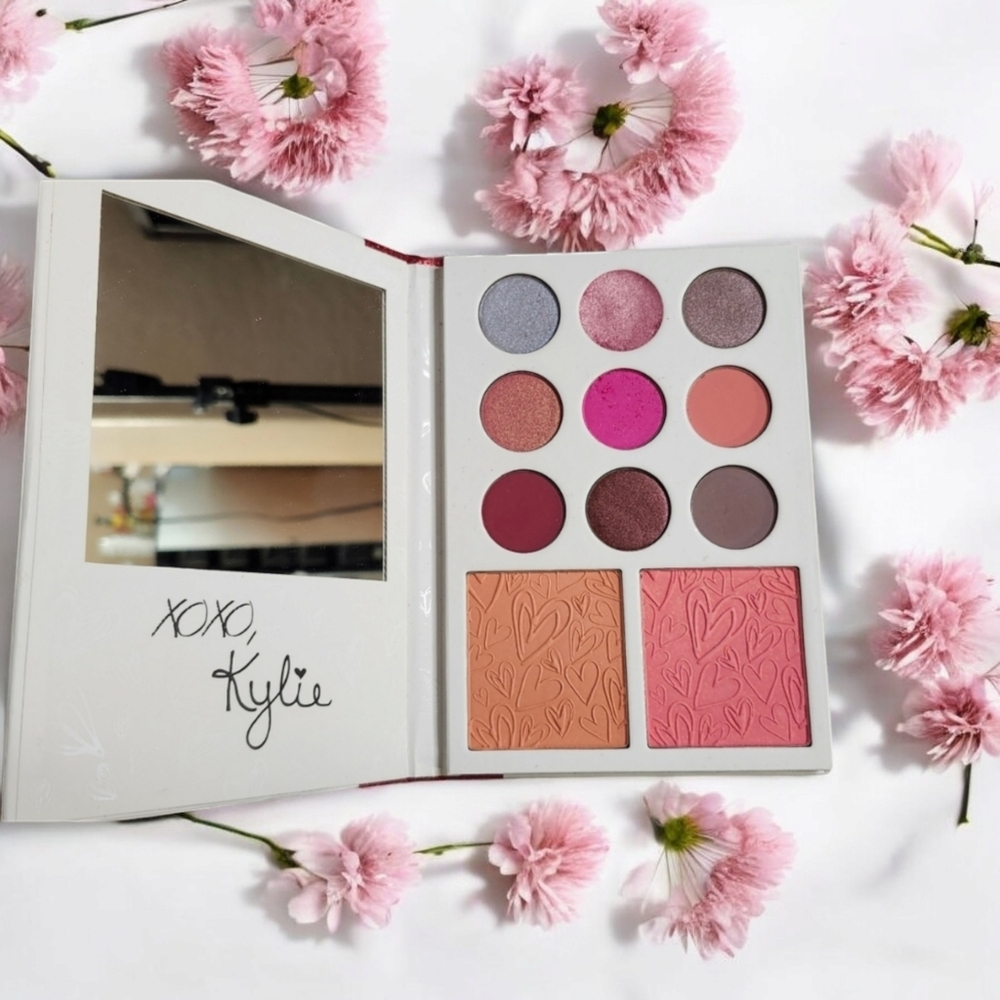 NIB Kylie Cosmetics Kylie's Diary